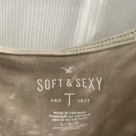 Soft & Sexy Cold Shoulder Top- khaki Large - Picture 2 of 3